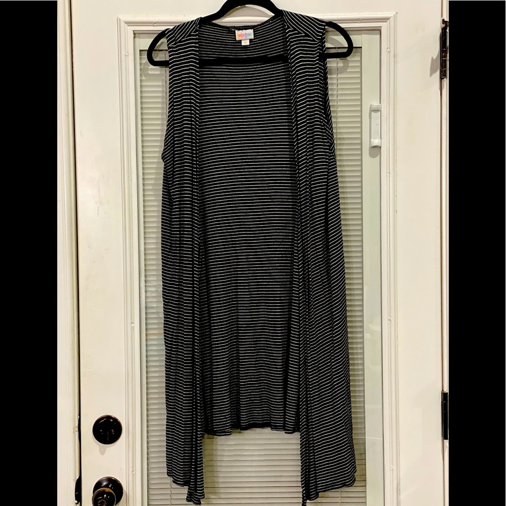 Lularoe Joy black/white thin stripe